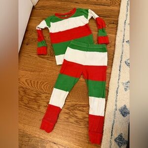 Honest Baby Company Bold Holiday Pajamas size 4T